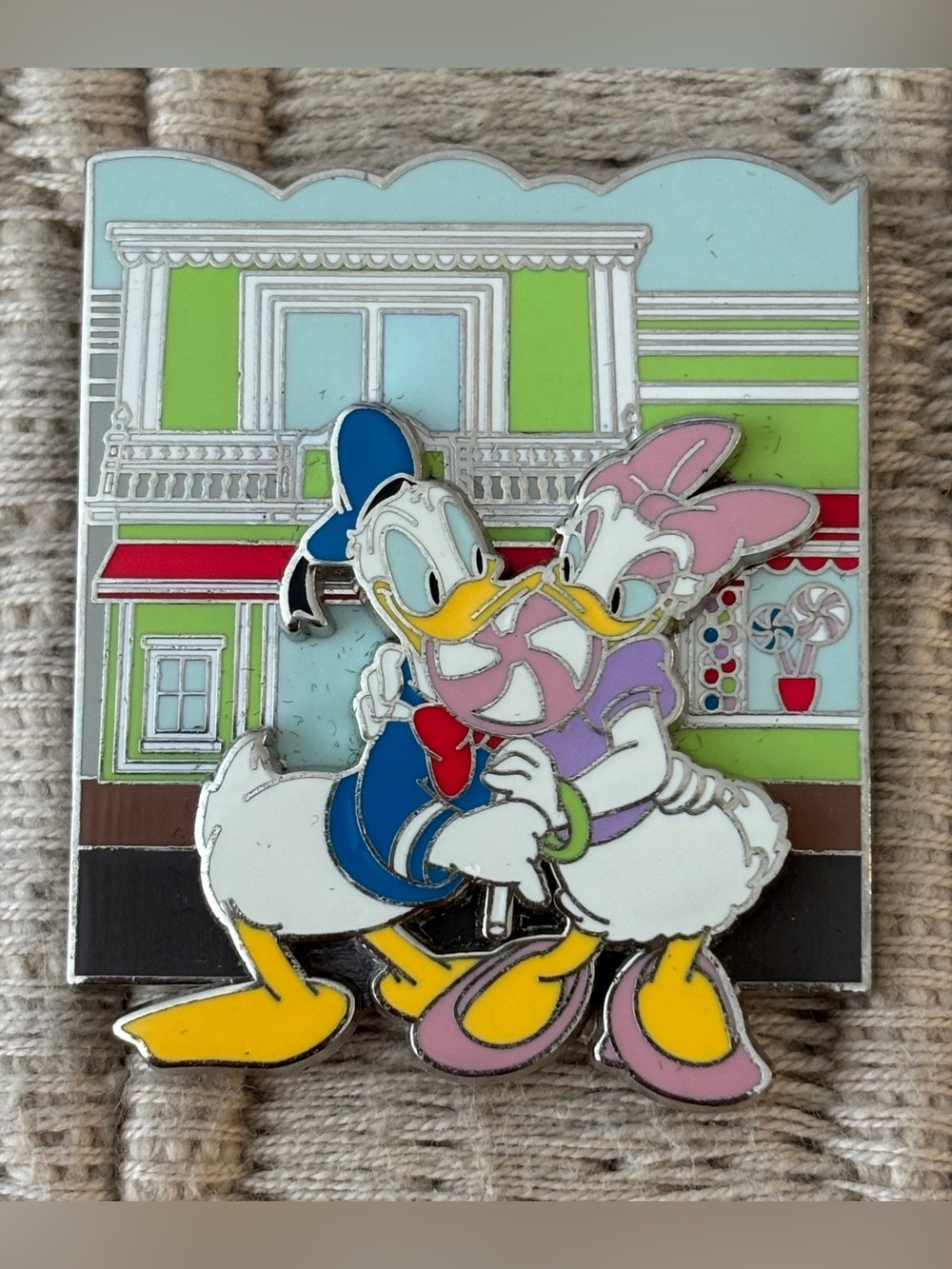 DISNEY 2012 Donald & Daisy Duck Share a Lollipop on Main Street, U.S.A. Pin